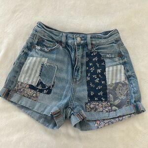 American Eagle Patchwork shorts